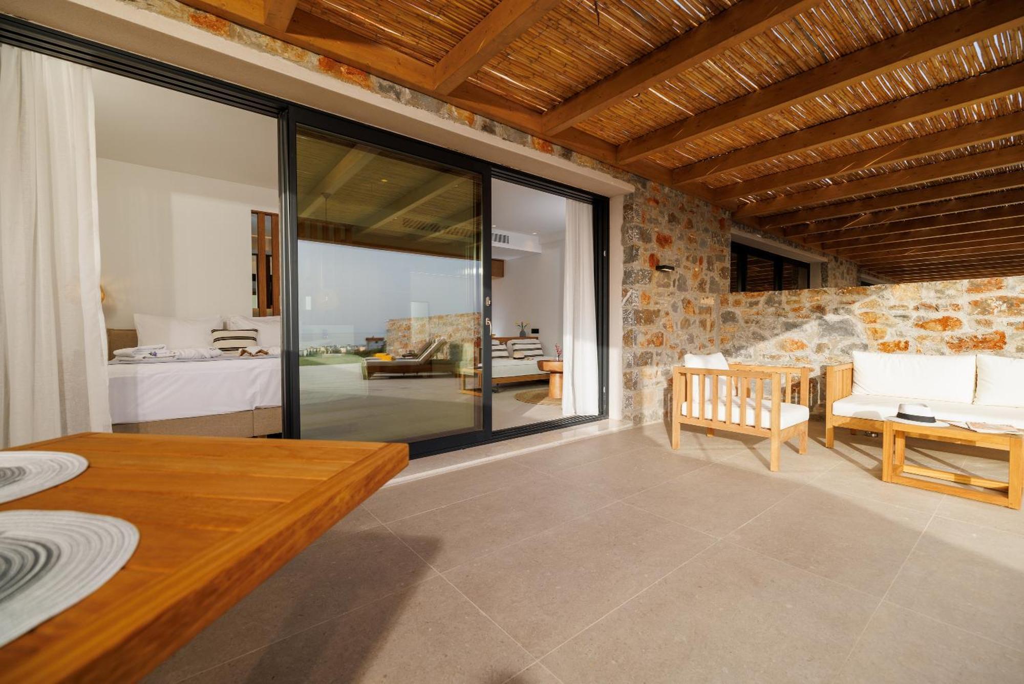 Deos Luxury Suites - Adults Only Khersónisos Eksteriør bilde