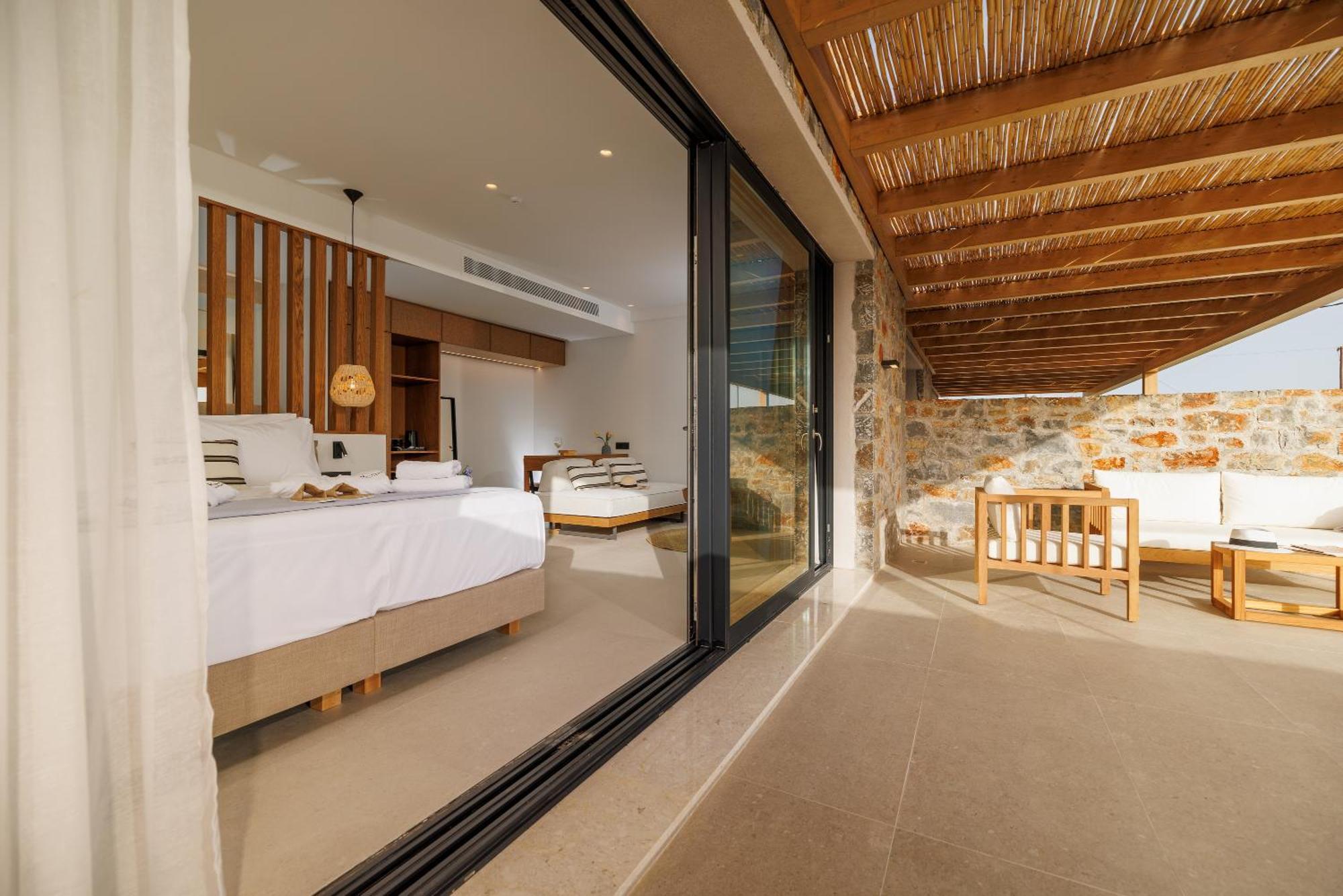 Deos Luxury Suites - Adults Only Khersónisos Eksteriør bilde