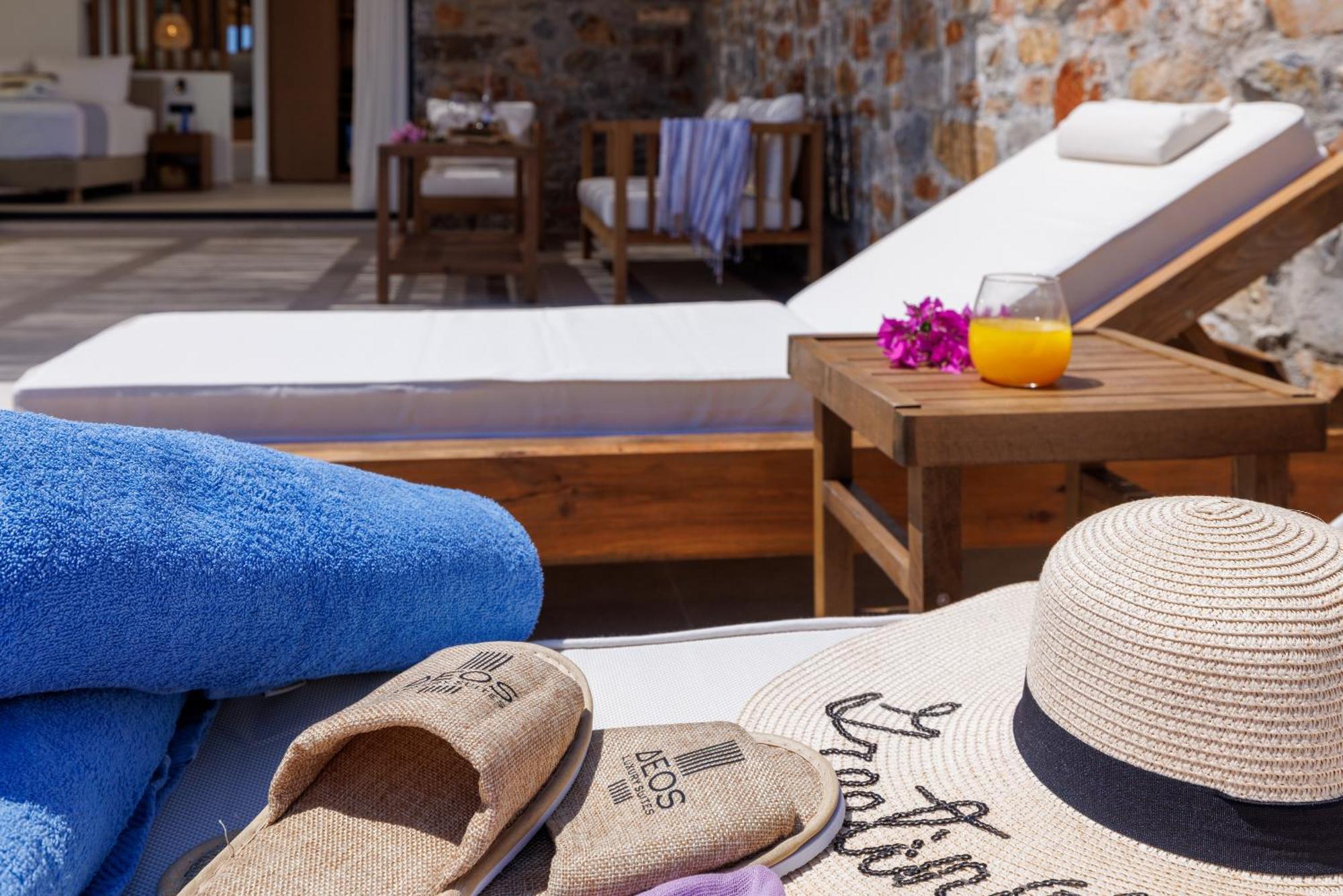 Deos Luxury Suites - Adults Only Khersónisos Eksteriør bilde