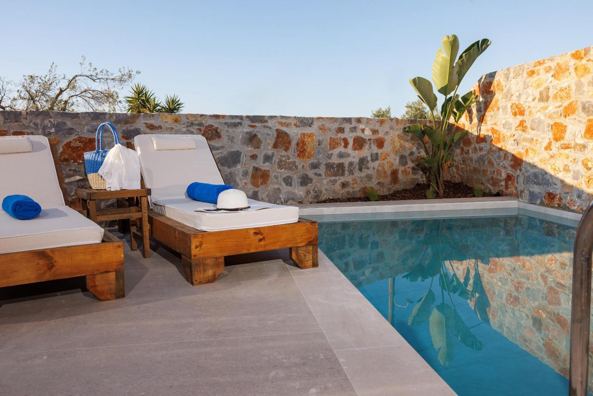 Deos Luxury Suites - Adults Only Khersónisos Eksteriør bilde