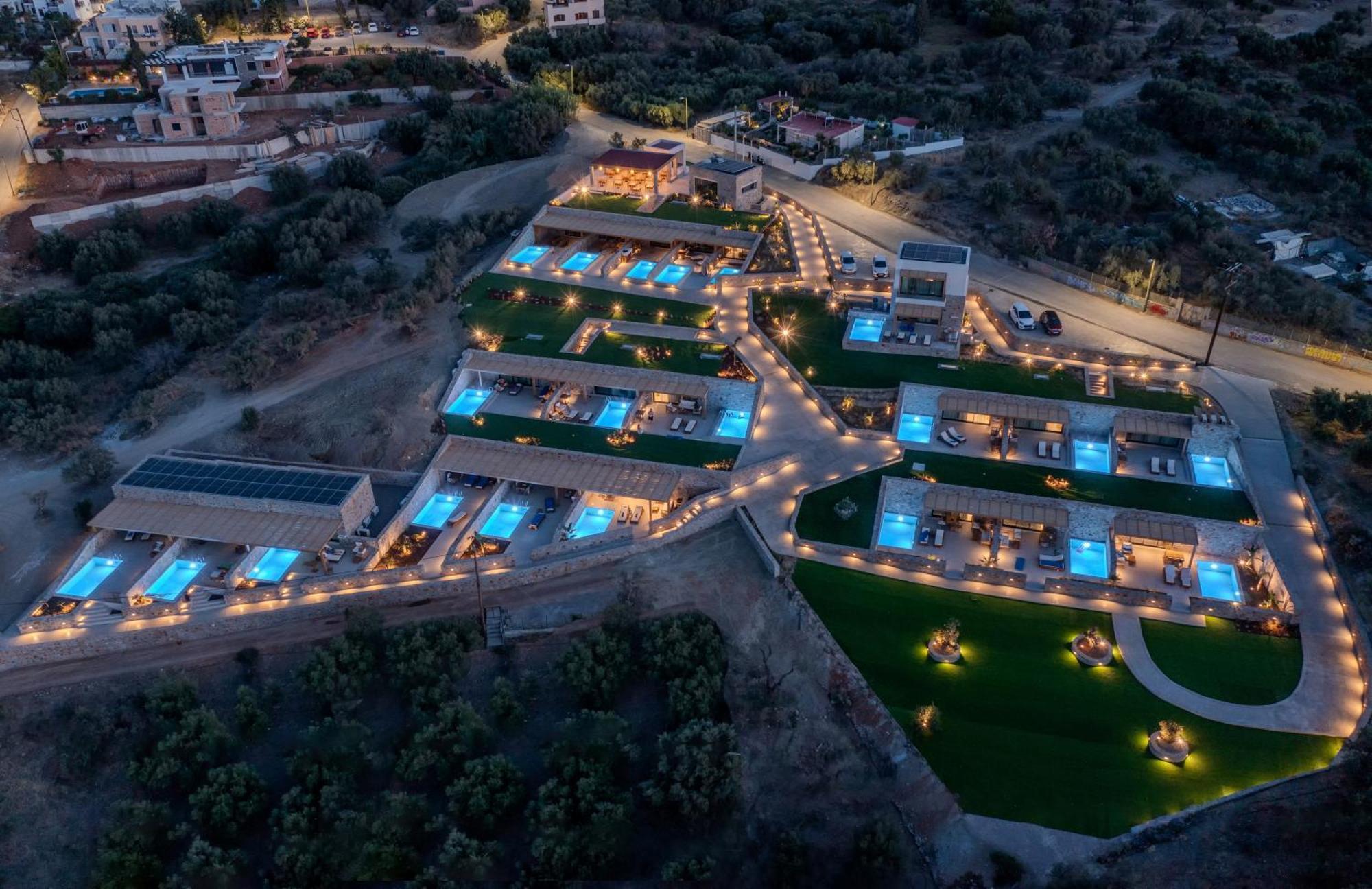 Deos Luxury Suites - Adults Only Khersónisos Eksteriør bilde